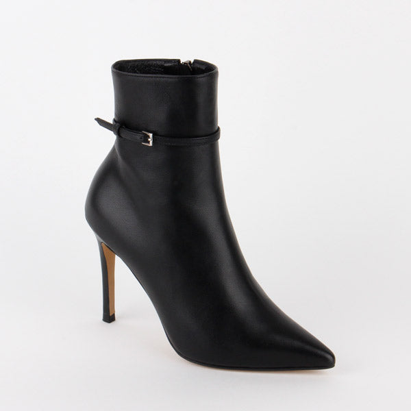 SWIFT- ankle boots