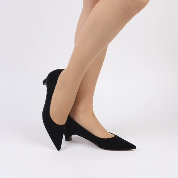 CHAVA - velvet leather pump