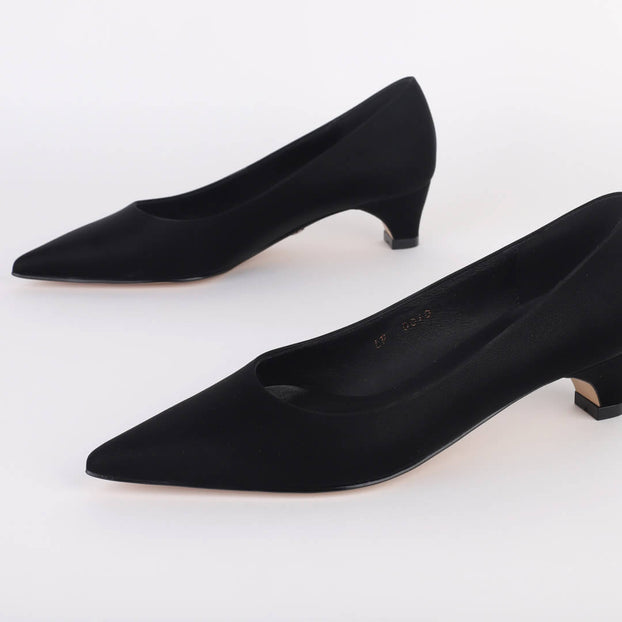 CHAVA - velvet leather pump