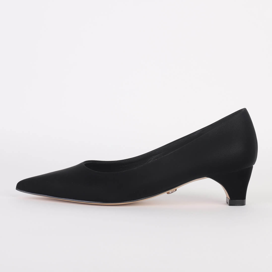 CHAVA - velvet leather pump
