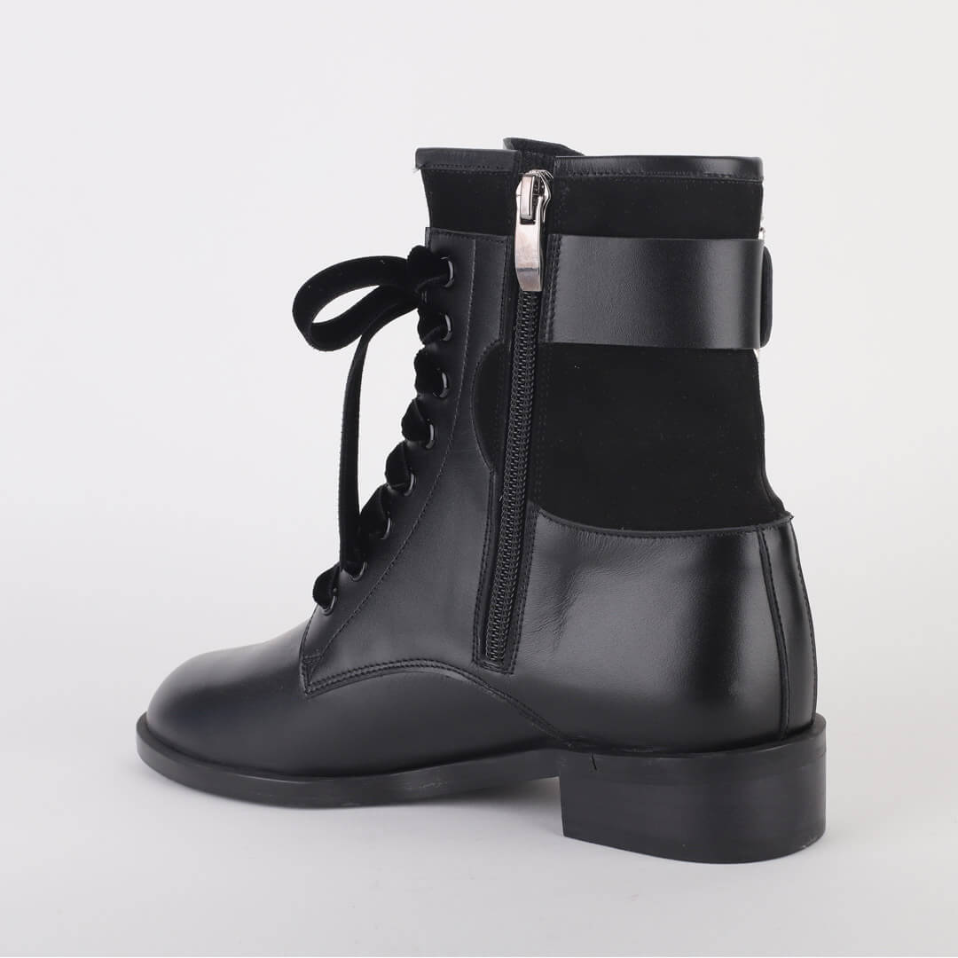 ASHER - walking style boots