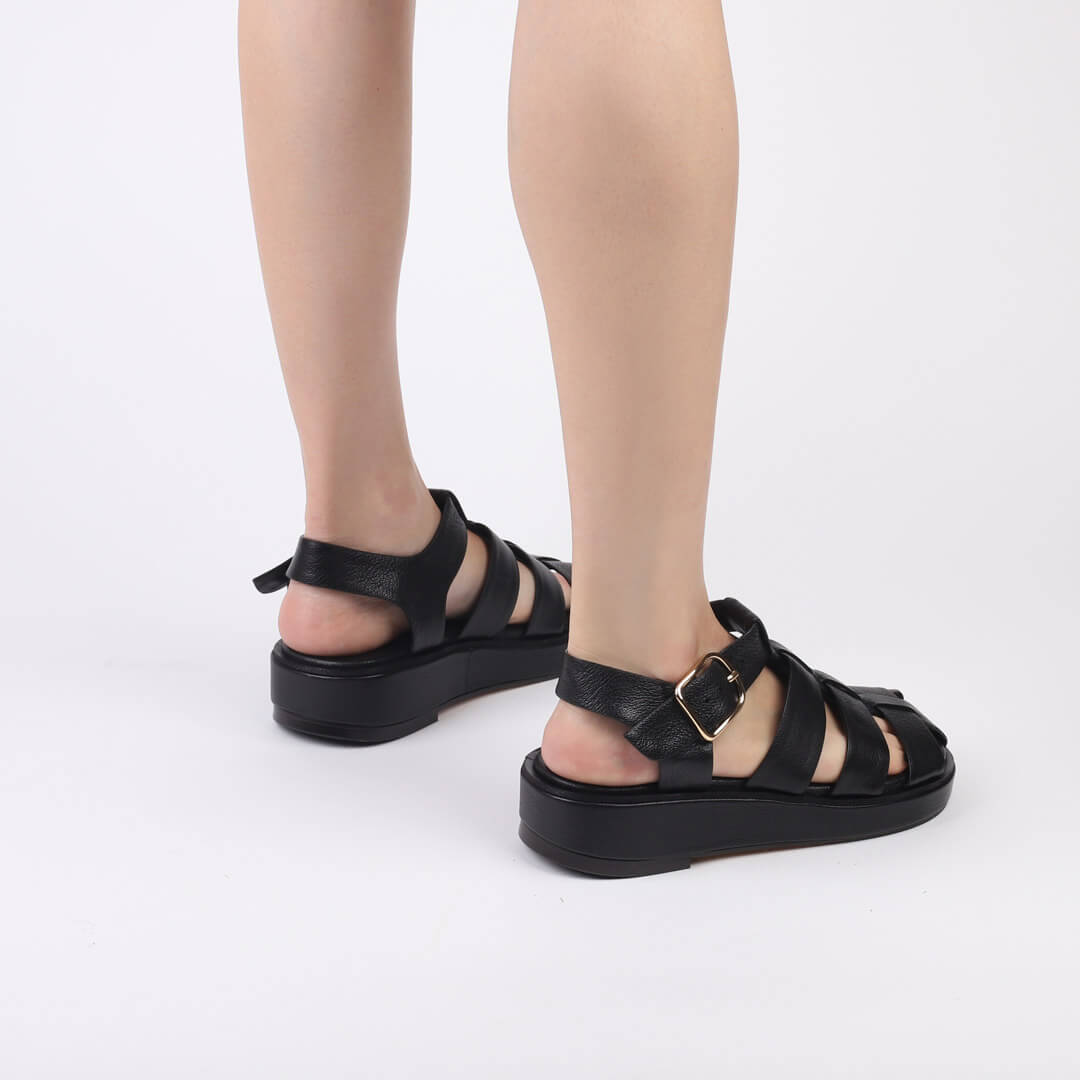 AMEN - flatform sandals